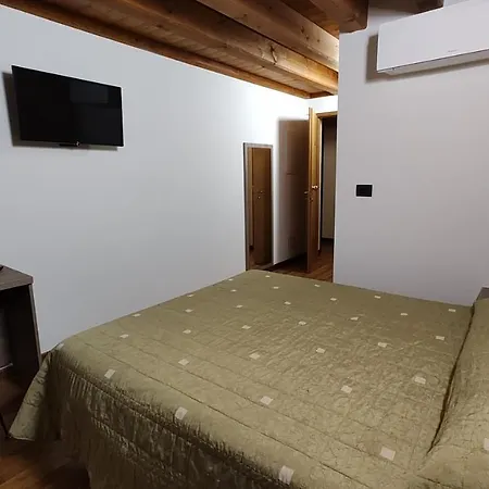 Wine Hotel Faedis